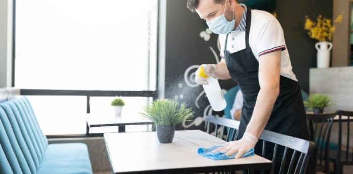 اهمیت تمیزی و نظافت محیط سالن پذیرایی در رستوران و کافه
