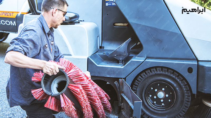 عیب یابی و بررسی دوره ای ماشین جاروی شهری