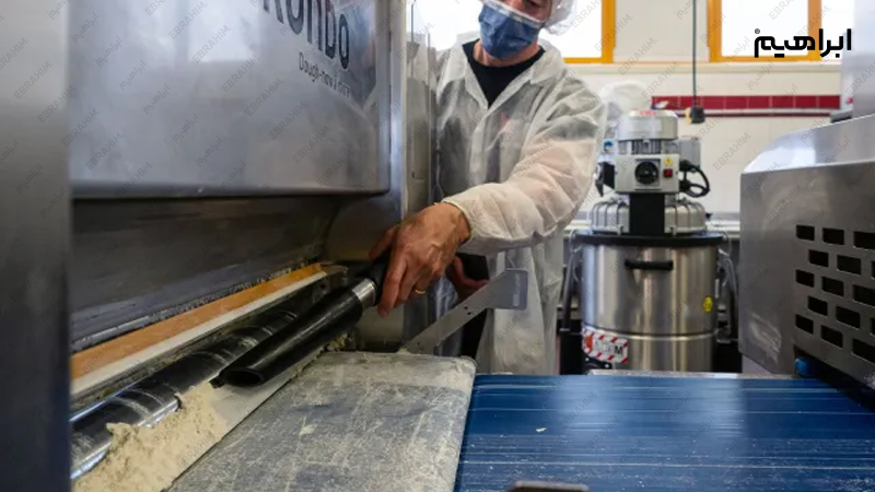 جاروی کارخانه آرایشی و بهداشتی با جاروبرقی صنعتی