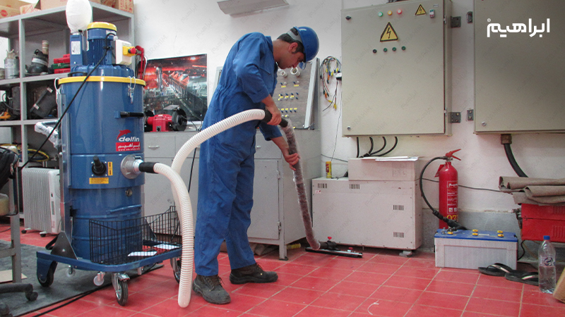 نظافت تخصصی کارگاه