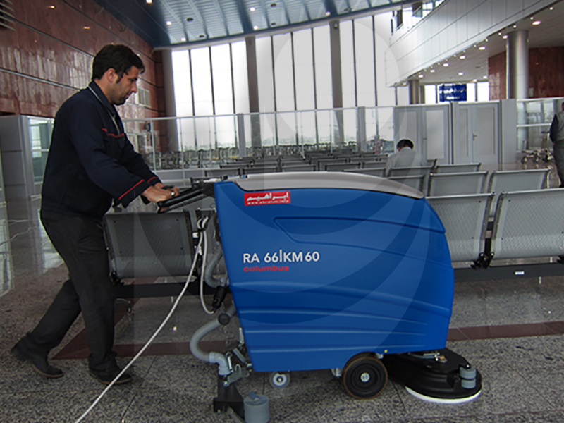 نظافت کف فرودگاه ها با اسکرابر