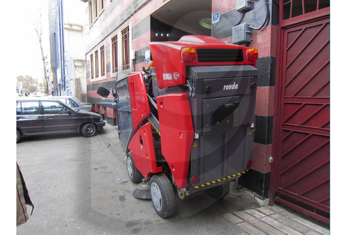 Quick and Easy Cleaning of Urban Surfaces by Using Mechanized Street Eweeper