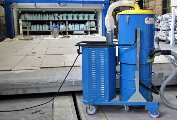 سهولت استفاده از جاروبرقی صنعتی