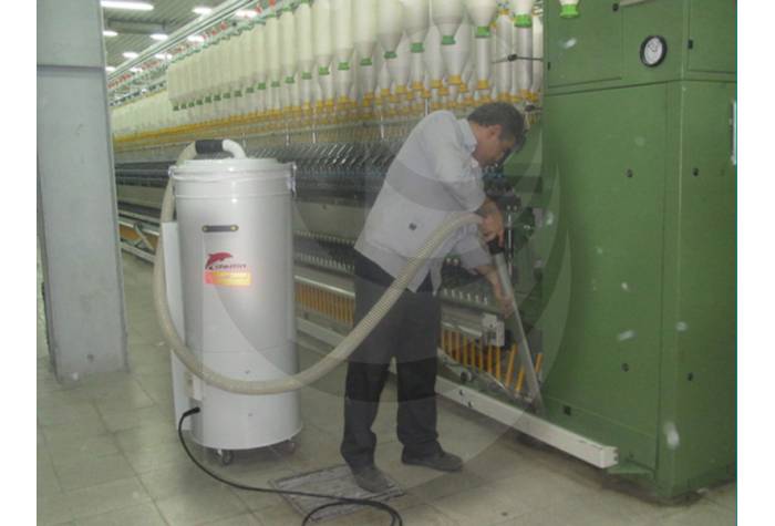 vacuum cleaner for textile industry