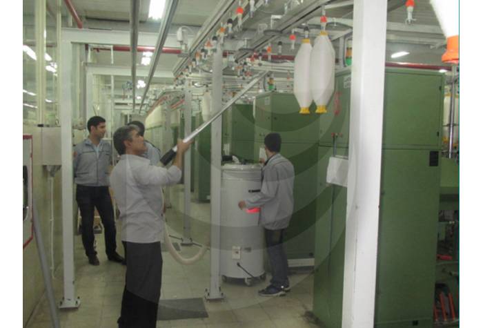 vacuum cleaner with flat nozzle