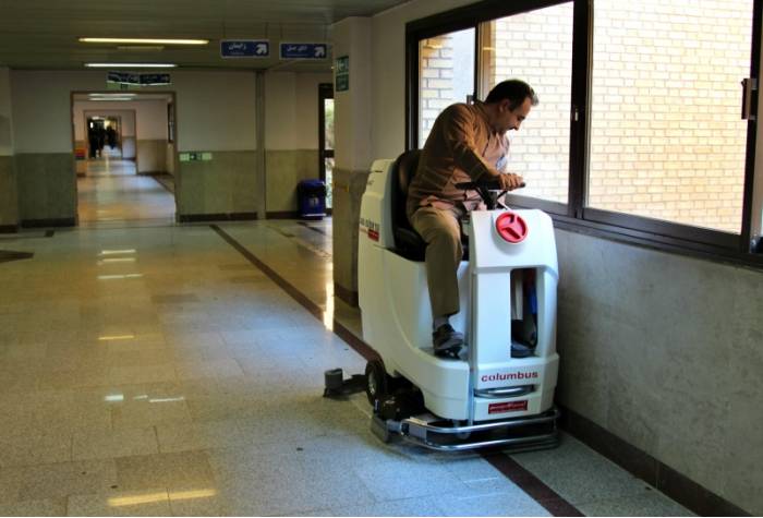 ضد عفونی کردن بیمارستان با زمین شوی