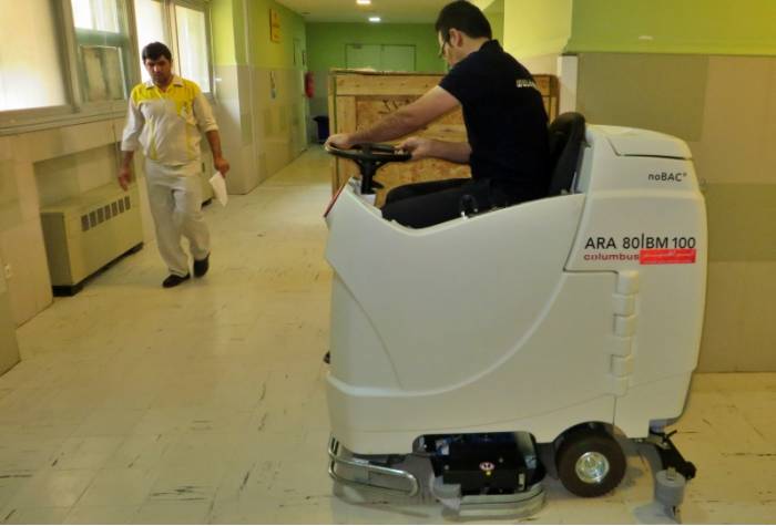 شستشو و ضد عفونی بیمارستان با زمین شوی