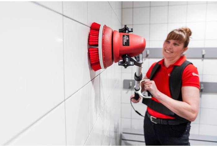 motorscrubber for cleaning walls