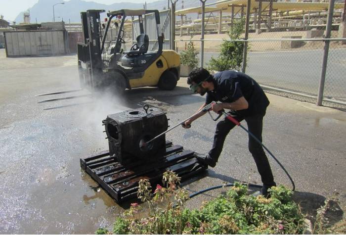 industrial high pressure washer