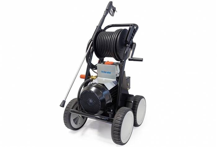 LX2000 high pressure washer