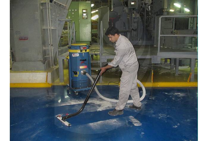 using industrial vacuum cleaner in petrochemical industries