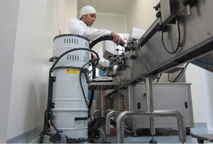 دستگاه مکنده صنعتی